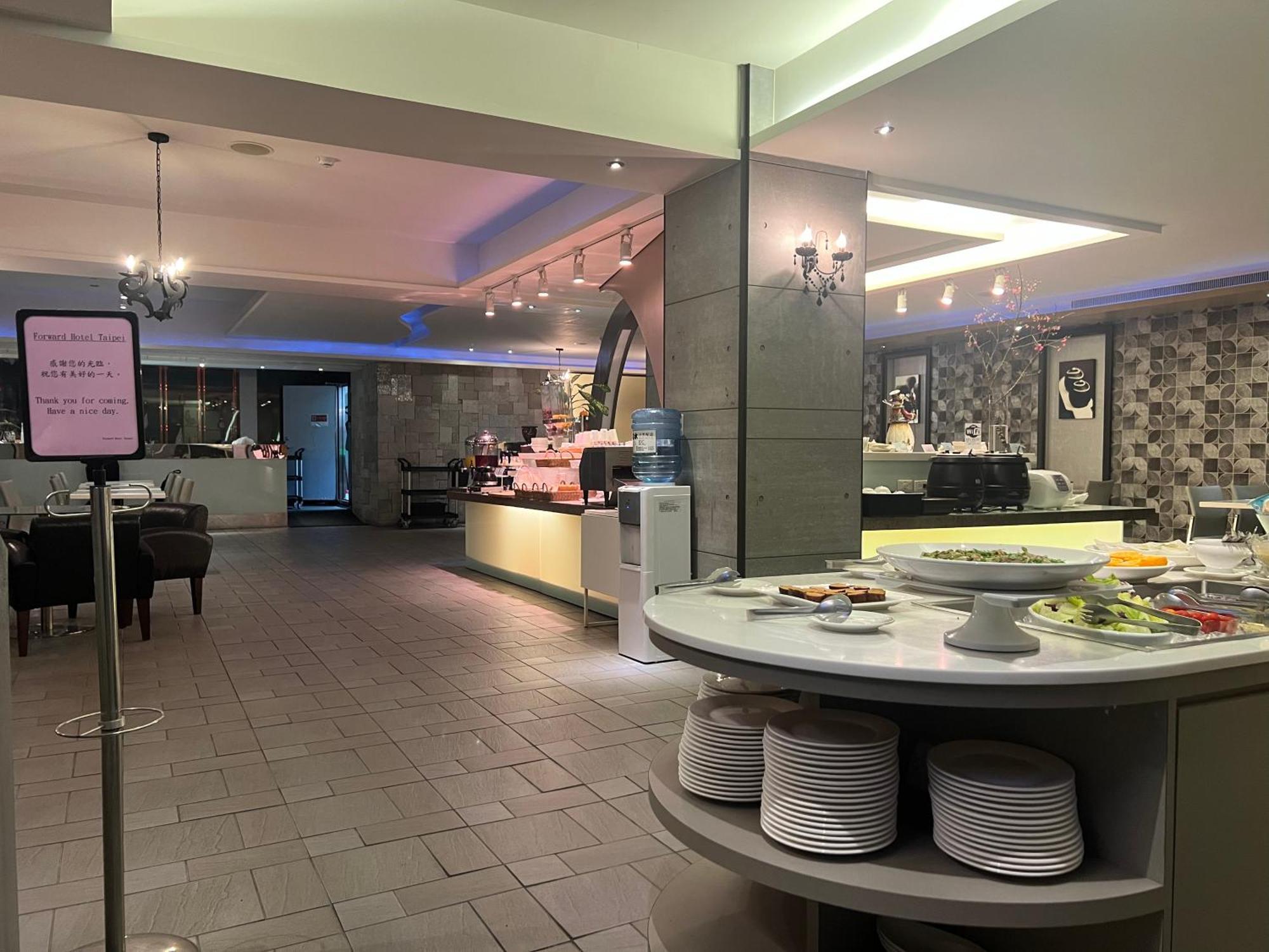 Hotel 台北馥華商旅 松江館 Taipei Esterno foto