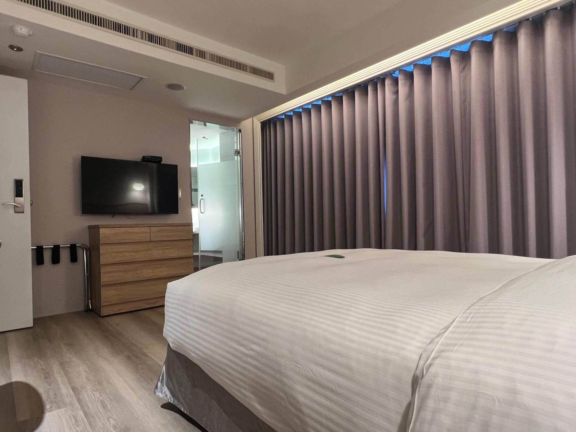 Hotel 台北馥華商旅 松江館 Taipei Esterno foto